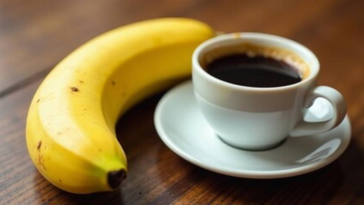 胃腸が弱い人は特に注意。空腹時の「バナナとコーヒー」が負担になる理由｜管理栄養士が解説