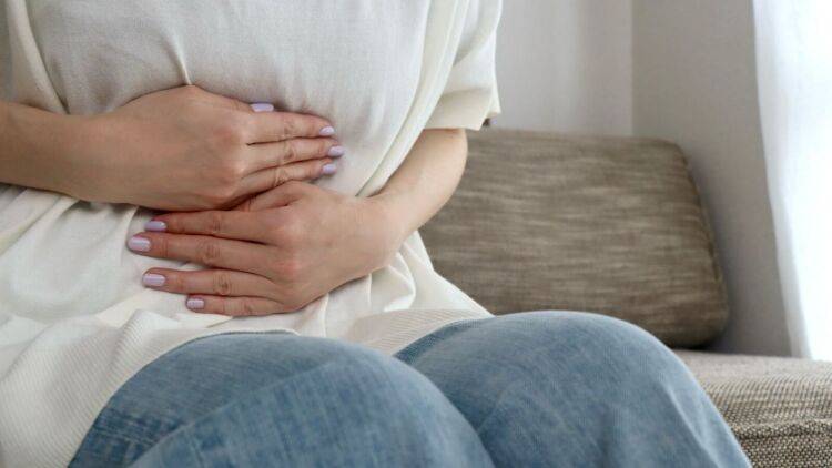 【疲れがなかなか抜けない大人世代に】「みぞおちまわり」をやさしくゆるめる疲労感セルフケア