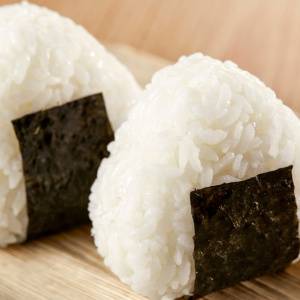 5分で完成！管理栄養士が教える「五大栄養素」がとれる朝おにぎり