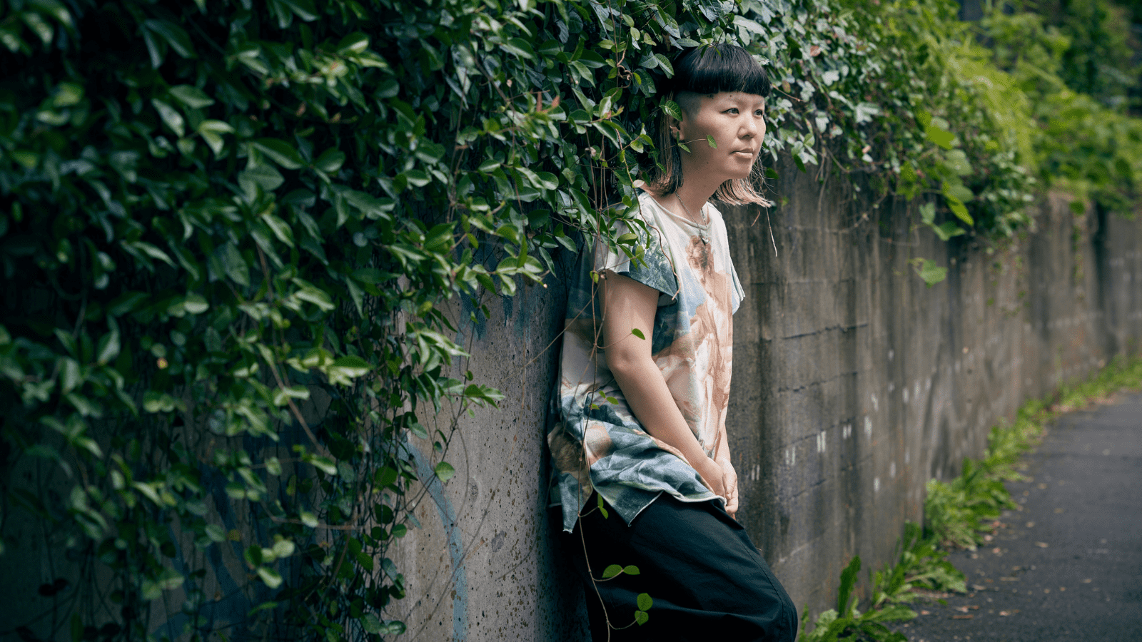  「私はフェミニスト」と言い切らなくてもいい。Mai Muraguchiが『Fault Lines』展で手渡したい気づき 