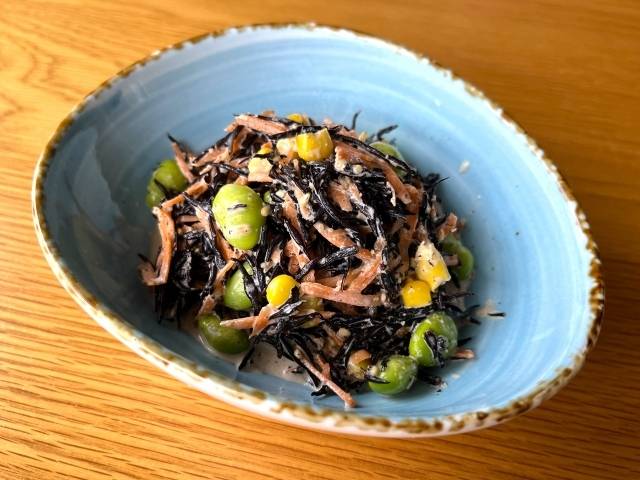 枝豆とひじきの煮物