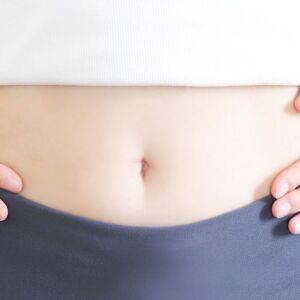 下っ腹ぽっこりの原因は「脂肪」だけではない？！ぽっこりになる5つの理由とそれぞれの改善エクサ