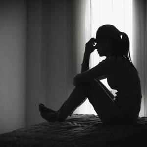 「不安を感じる…希望を持てない」見えない未来より今日を生きる「考え方のヒント」【精神科医Tomyの処方箋】