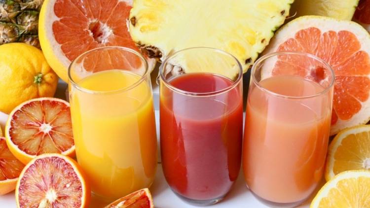 夏のだるさを“夏バテ”で片づける前に。鉄分の吸収を助ける「朝の飲み物」|管理栄養士が解説