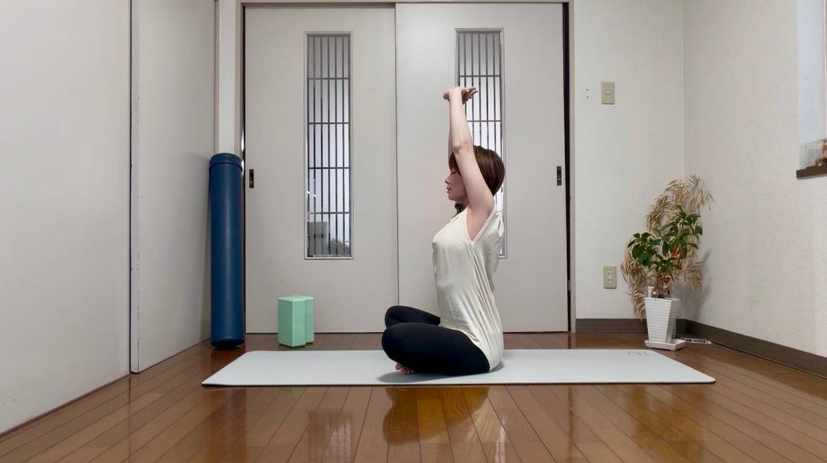 胸椎ほぐしストレッチ