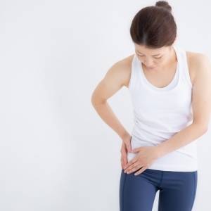 寝起き時、股関節が硬いと感じる方必見！【足首から始める】股関節柔軟性アップエクササイズ