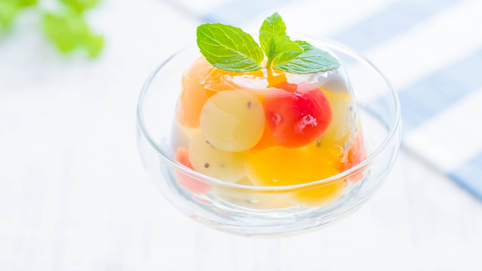 夏の終わりの「市販ゼリー」にちょい足し！ビタミン不足を補えるトッピング6選｜管理栄養士が解説