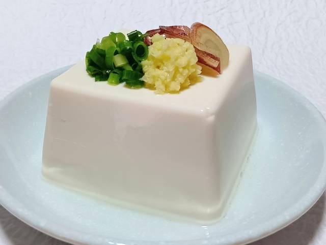 みょうがと豆腐