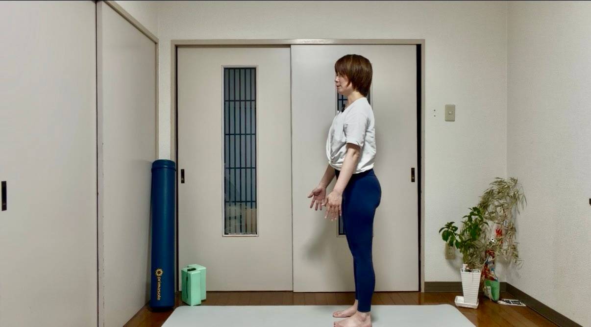 前屈ストレッチ