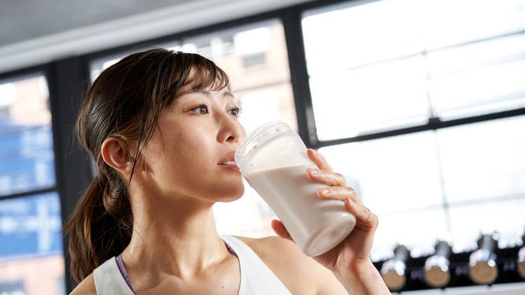 【プロテイン】必要以上の「高たんぱく」は老化の加速につながる可能性|最新研究が示唆