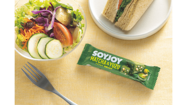 いつものサクメシにちょい足し！手軽に大豆の栄養と食事の満足感をプラス！SOYJOYに新フレーバー「抹茶＆ゆず」が登場
