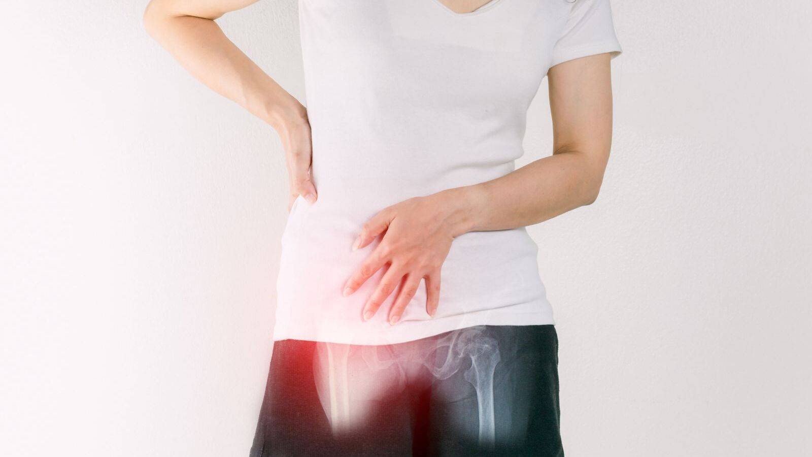  股関節のこわばりを感じ始めたら...1分あればできる！寝たまま股関節ほぐし 