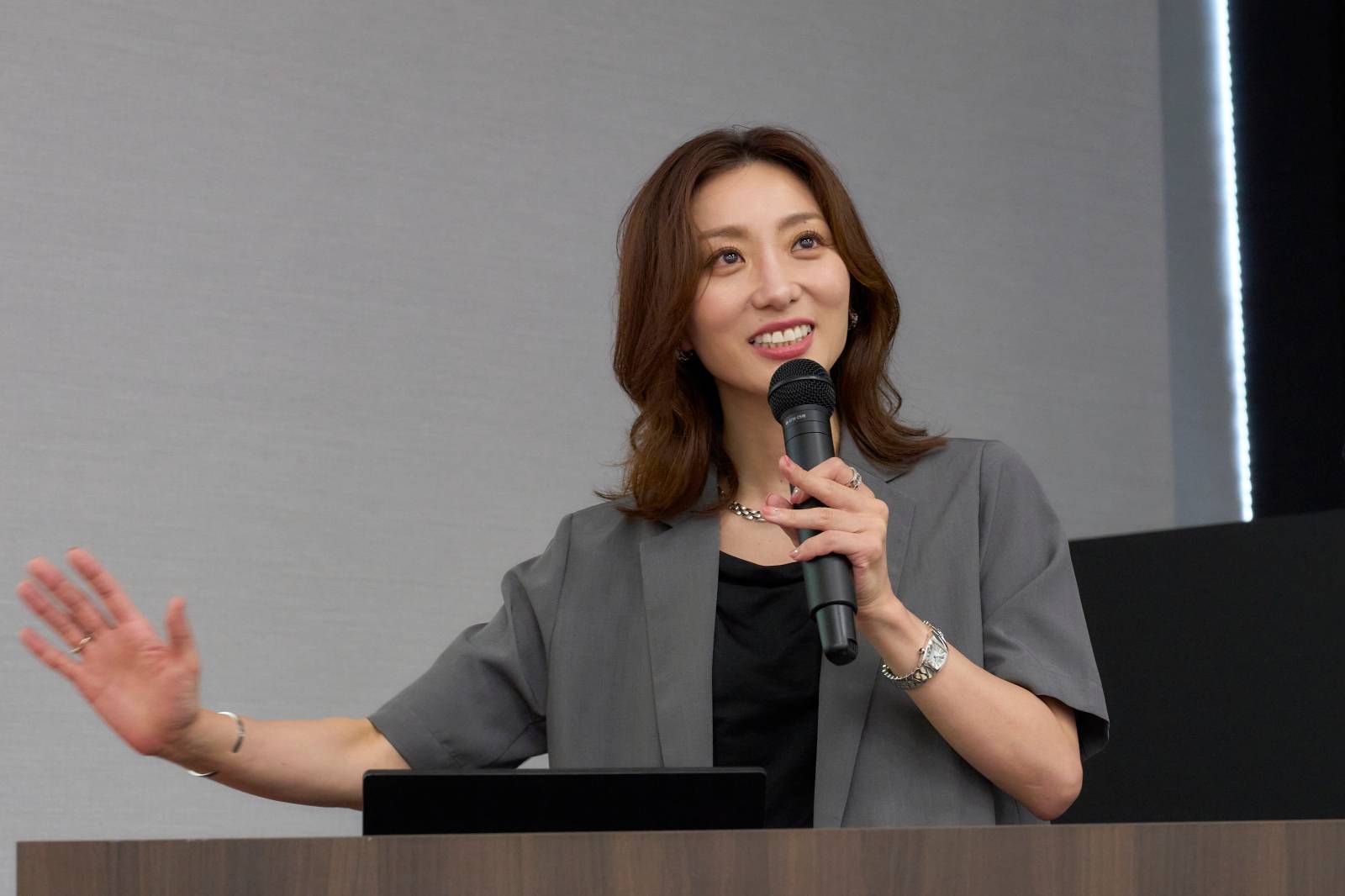 桒原晶子