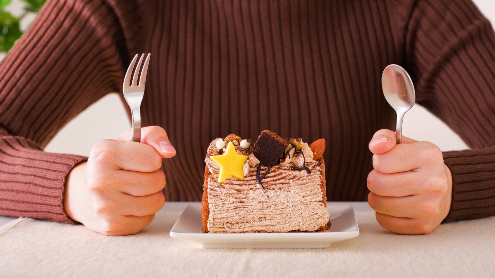 「疲れたら甘いもの」は逆効果？管理栄養士が教える、イライラ対策に摂りたい食べ物3選