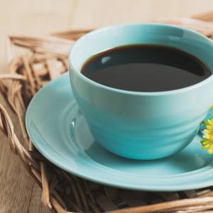 夜もコーヒーが飲みたい人へ。「たんぽぽコーヒー」のメリットとは?温活アレンジ3選【管理栄養士監修】