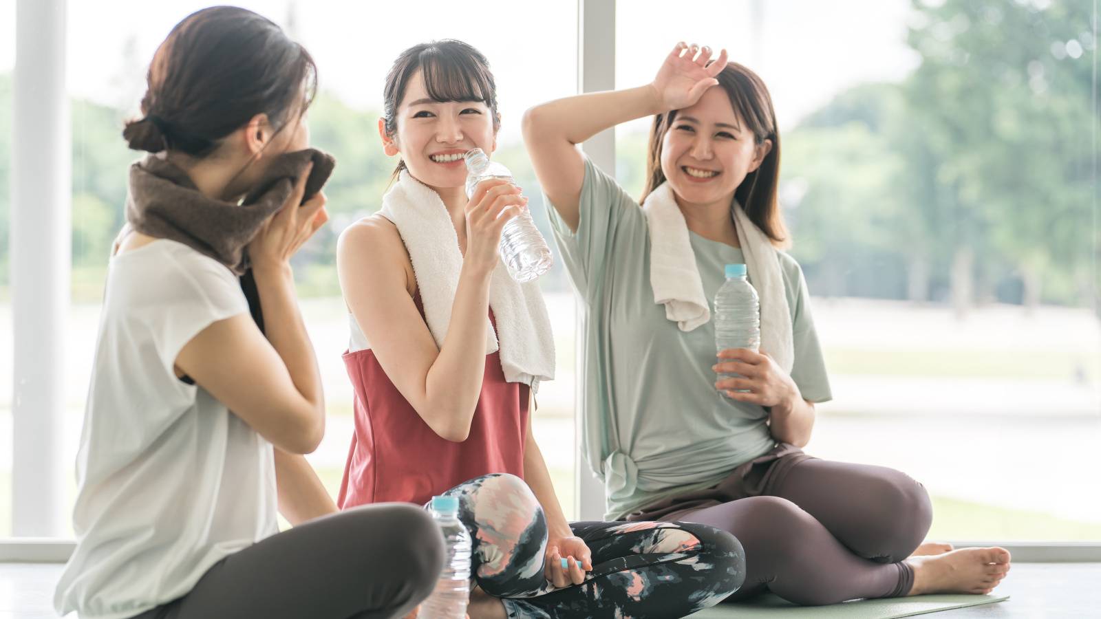 水分補給のつもりが「血糖値」を上げる？スポーツドリンクを水代わりに飲む人が注意したいこと｜医師が解説