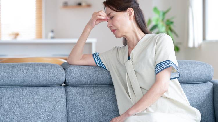 40代の「疲れやすい」「寝てもスッキリしない」は【呼吸】で解決！自律神経に働きかける「リラックス呼吸法」