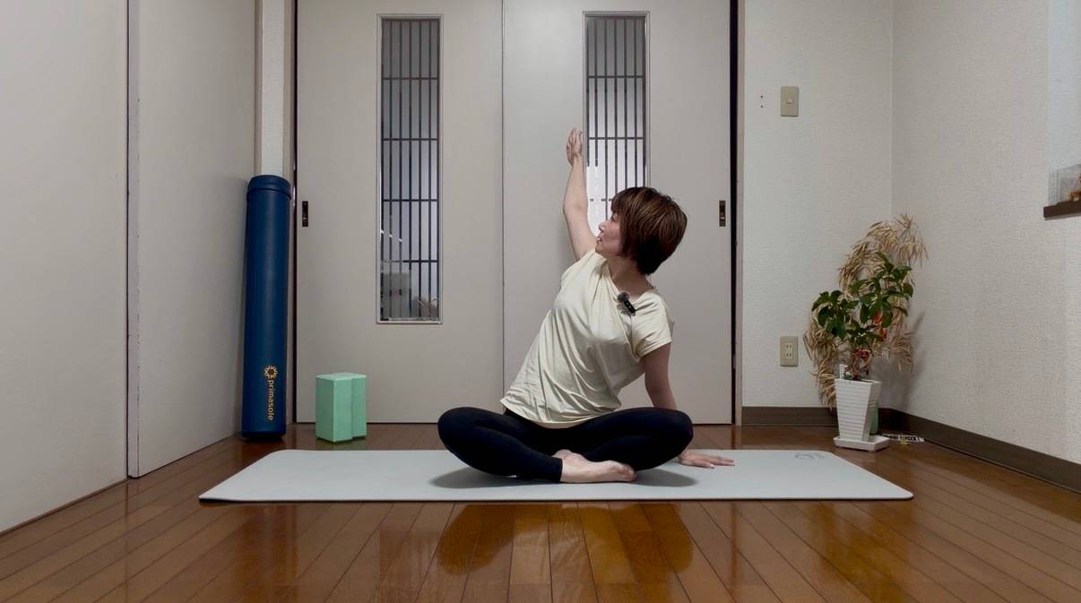 肩甲骨エクササイズ