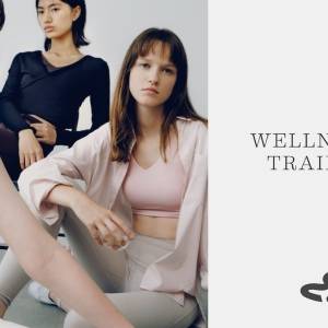 ＜emmi＞ヨガやトレーニングとデイリーをつなぐ「WELLNESS＆TRAINING」新作ウェアが登場