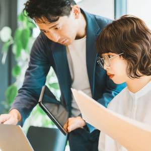 HSPの人が職場で自分を消耗させすぎない３つの処世術
