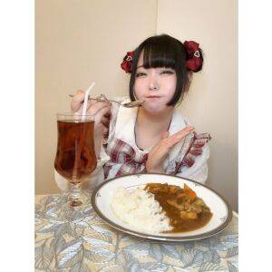 50kgでも「ぽっちゃり」扱いだった元アイドルが76kgで「逆ビフォーアフター」を発信する理由