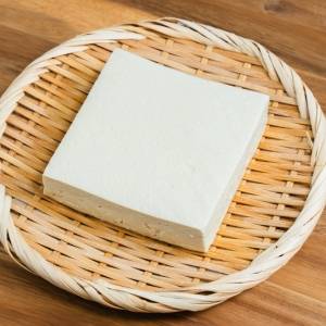 朝の「豆腐」に足すだけ。代謝をサポートする食材｜管理栄養士が解説