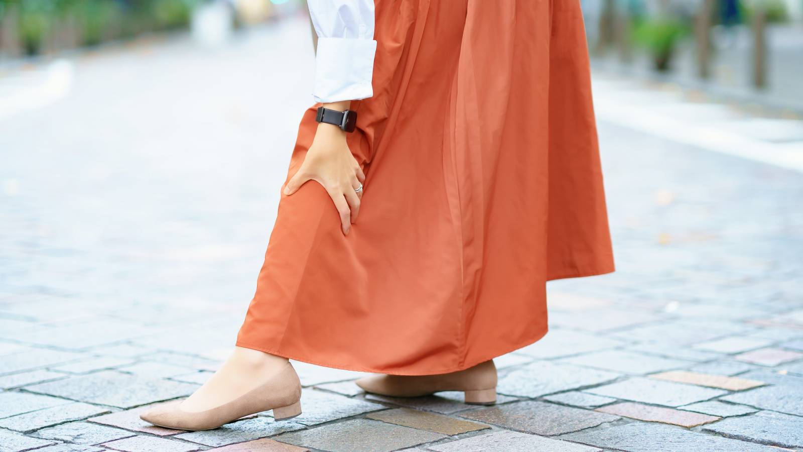【たくさん歩いているのに脚が重い…】「正しい歩行」に大切な股関節をフル活用する「全方位6ワーク」