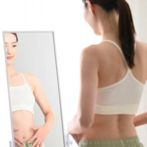 運動しても痩せないのは足元の不安定さが原因!脂肪燃焼をサポートする足元安定エクササイズ