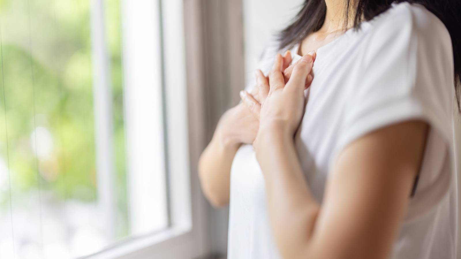  【スムーズに深呼吸がしたい】イメージするだけで無理なく呼吸を深められる簡単な方法 