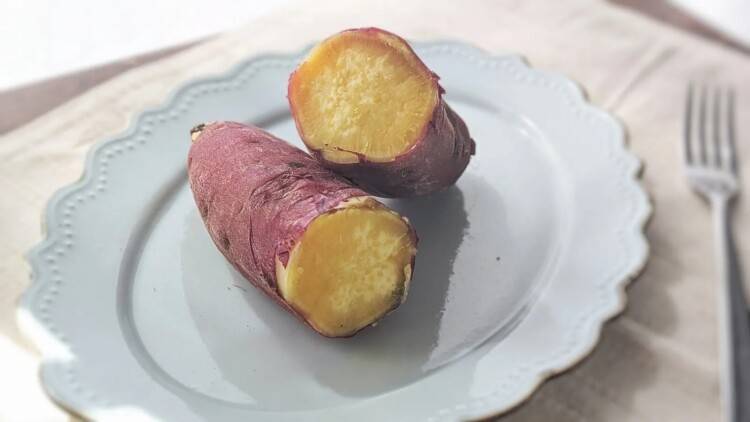 朝、「さつまいも」を皮ごと食べない方がいい人の特徴｜管理栄養士が解説