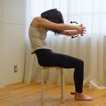 背中のストレッチ