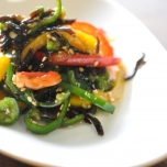 パプリカ昆布和え