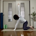僧帽筋ストレッチ