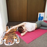 肩甲骨まわりのストレッチ④