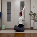 背骨ストレッチ