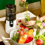  コールドプレスジューサー「ヒューロム」と始めるヘルスコンシャスな毎日