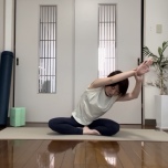 腰をほぐすストレッチ