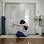 肩甲骨ストレッチ