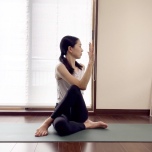 マッチェンドラのポーズ