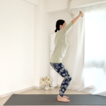 やさしい椅子のポーズ