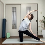 かんぬきのポーズ