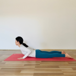 コブラのポーズ