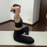 首こりストレッチ