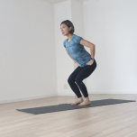 基礎代謝アップの温活チェアポーズ１