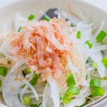 玉ねぎ入りのサラダ