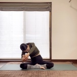 背中ほぐしストレッチ