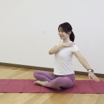 肩こり筋のストレッチ①