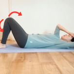 前屈を深める頭皮ほぐし