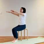 肩甲骨エクササイズ