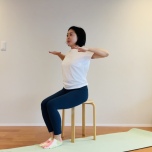 肩甲骨エクササイズ